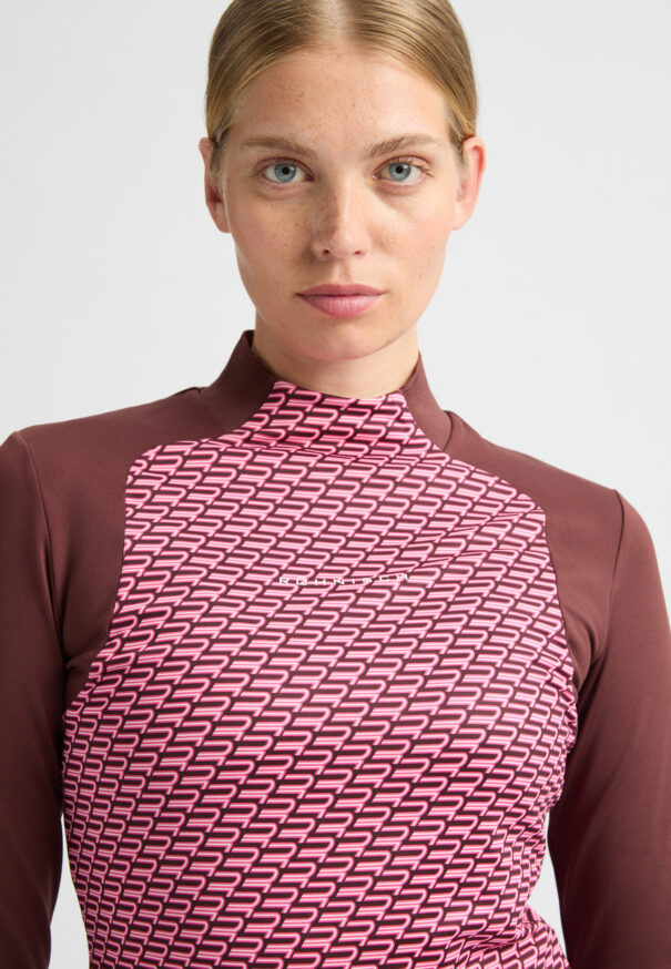Ladies Rohnisch Ellie LS Top - 112168 T473 Carmine Rose - Image 5